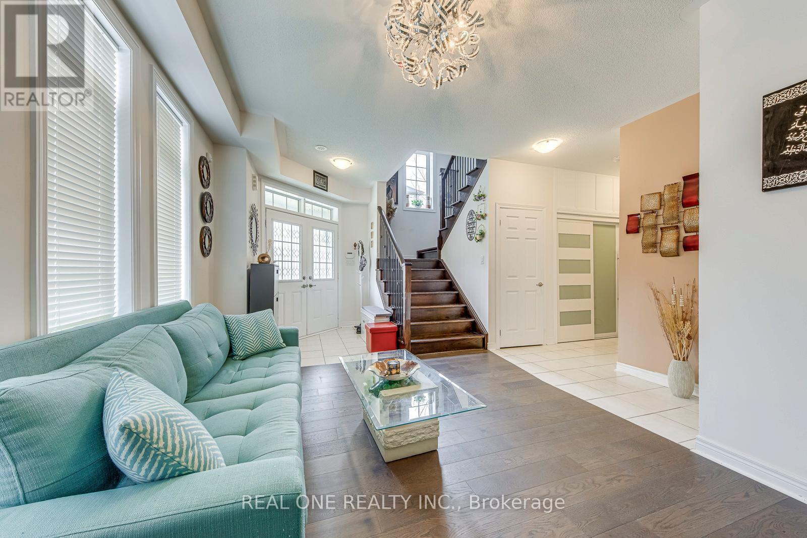 Row / Townhouse for Sale in 3310 ERASMUM STREET|Oakville (GO Glenorchy), Ontario L6M1S3 5