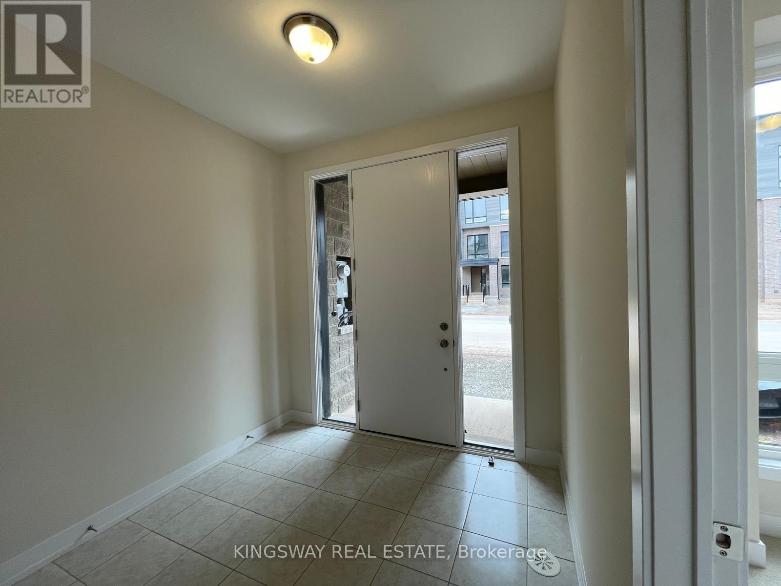 Row / Townhouse for Sale in 3082 MEADOWRIDGE DRIVE|Oakville (JM Joshua Meadows), Ontario L6H7Z1 3