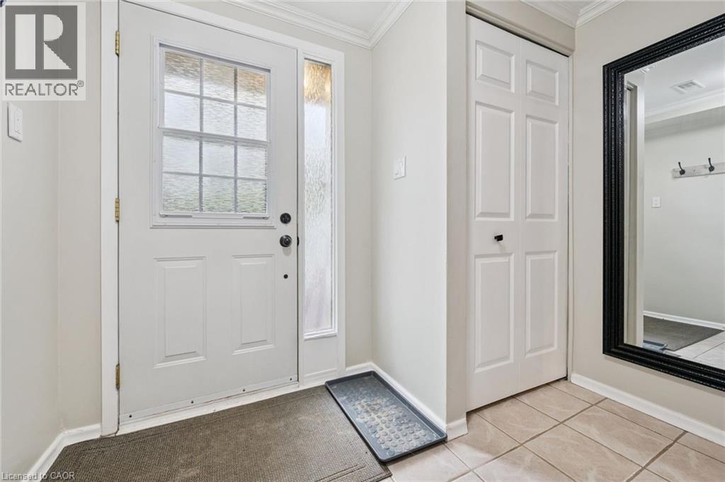 Row / Townhouse for Sale in 1270 GAINSBOROUGH Drive Unit# 2|Oakville, Ontario L6H2L2 4