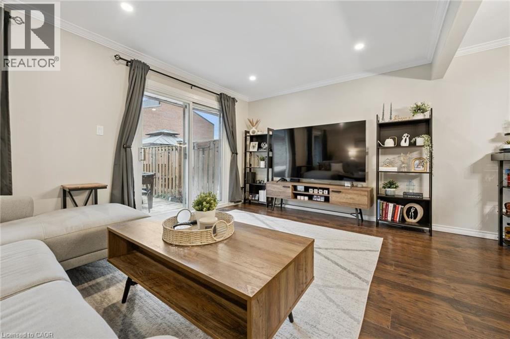 Row / Townhouse for Sale in 1270 GAINSBOROUGH Drive Unit# 2|Oakville, Ontario L6H2L2 5