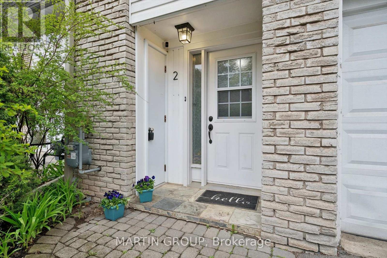 Row / Townhouse for Sale in 2 - 1270 GAINSBOROUGH DRIVE|Oakville (FA Falgarwood), Ontario L6H2L2 3