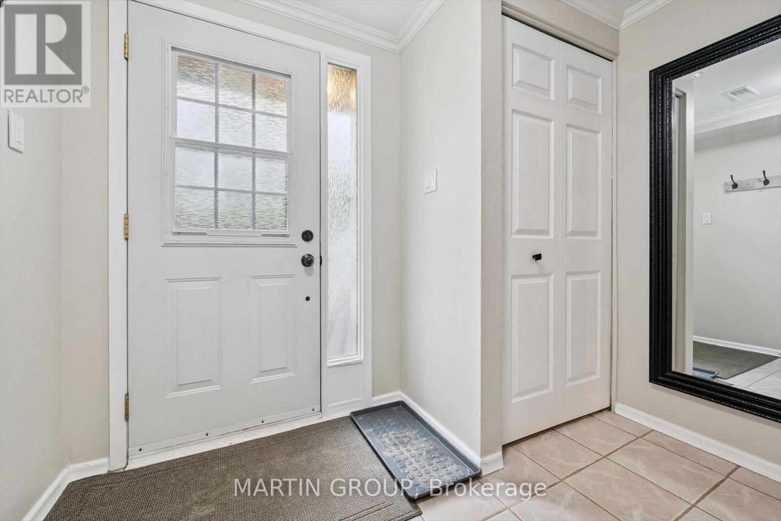 Row / Townhouse for Sale in 2 - 1270 GAINSBOROUGH DRIVE|Oakville (FA Falgarwood), Ontario L6H2L2 4