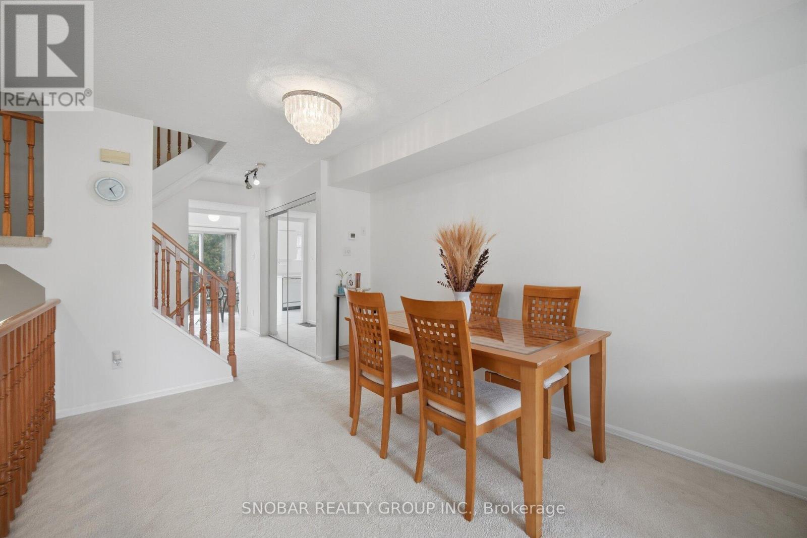 Row / Townhouse for Sale in 31 - 1050 BRISTOL ROAD W|Mississauga (East Credit), Ontario L5V2E8 5