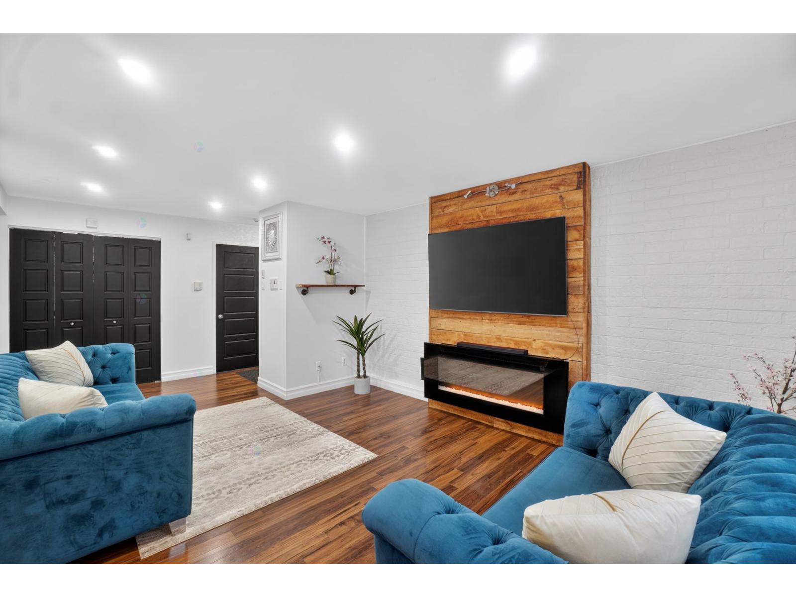2525 Av. Aumont, #102, Brossard, Quebec J4Z3P3