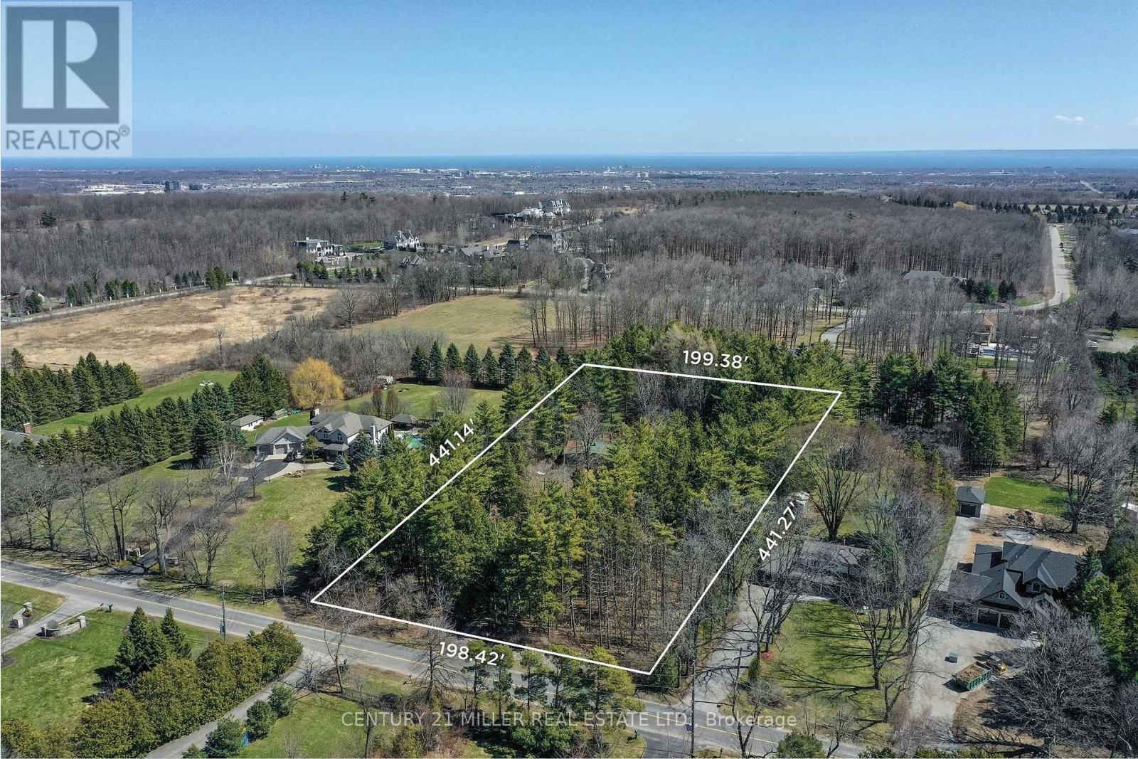 For sale: 2602 NO 2 SIDE ROAD, Burlington, Ontario L7M0T1 - W13067970 ...