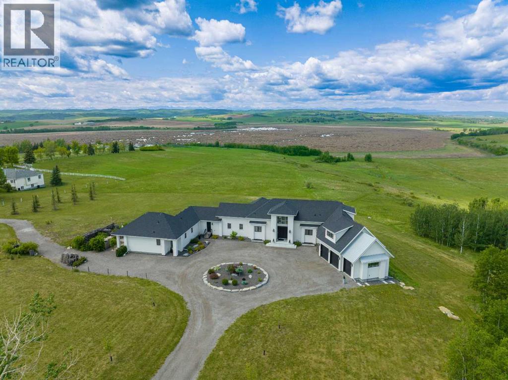 House for Sale in 96012 198 Avenue W|Rural Foothills County, Alberta T1S2W6