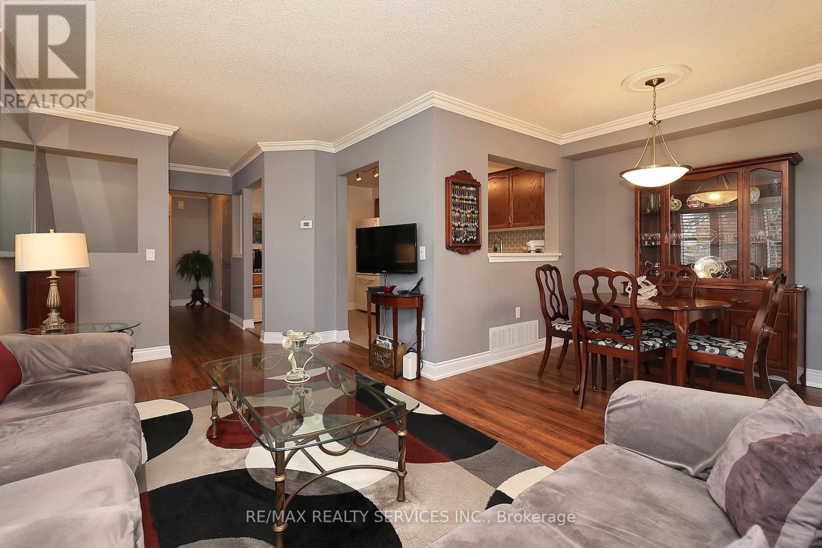 Row / Townhouse for Sale in 15 - 2088 LEANNE BOULEVARD|Mississauga (Sheridan), Ontario L5K2S7 5