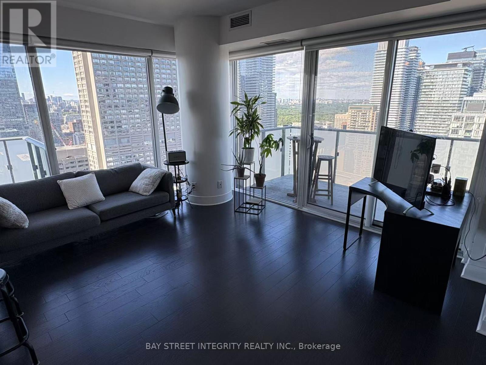Apartment – 3910 - 1080 BAY STREET, Toronto – photo 3