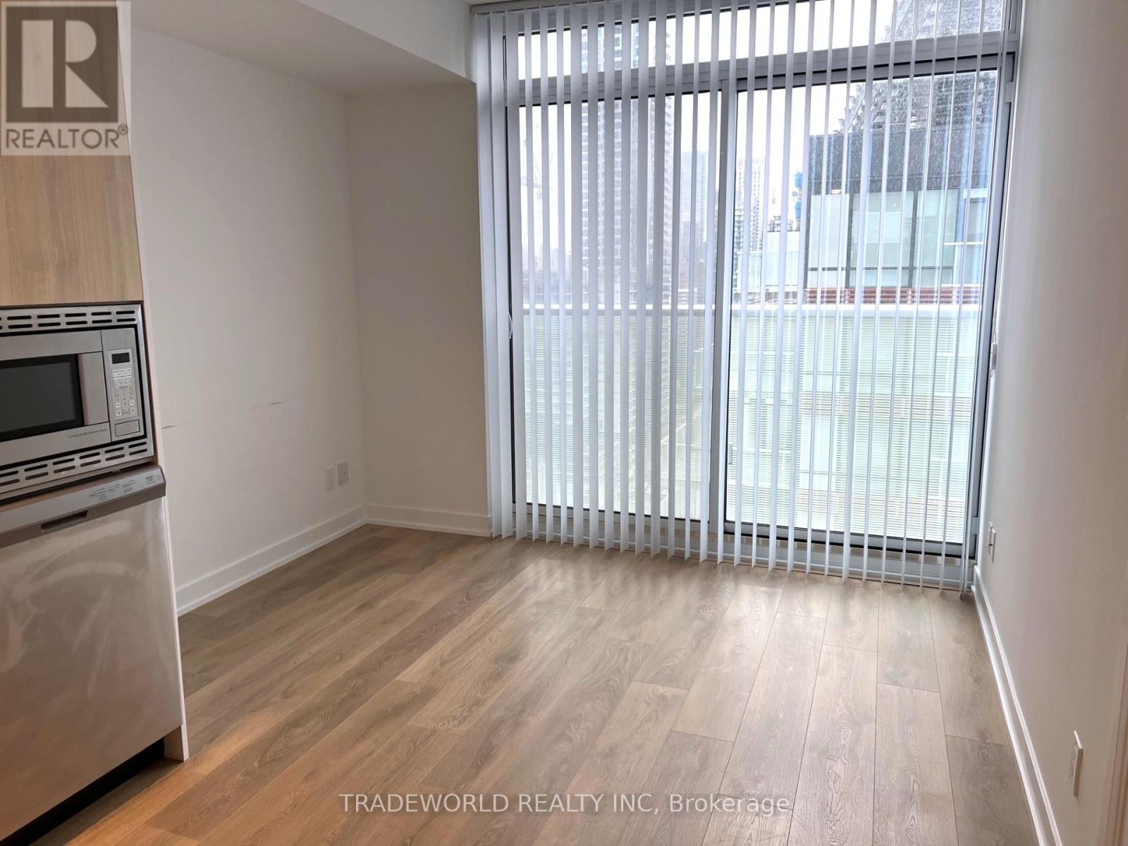 Apartment – 2403 - 501 YONGE STREET, Toronto – photo 4