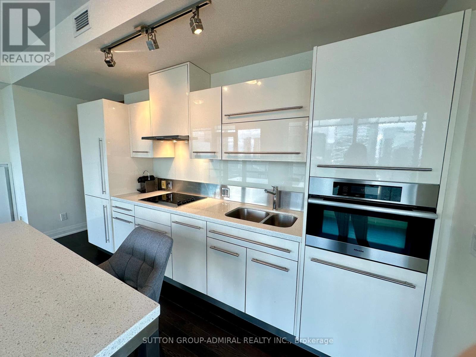 Apartment – 3708 - 80 JOHN STREET, Toronto – photo 5