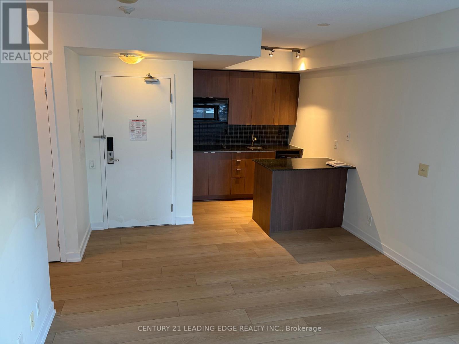 Apartment – 1103 - 8 COLBORNE STREET, Toronto – photo 3