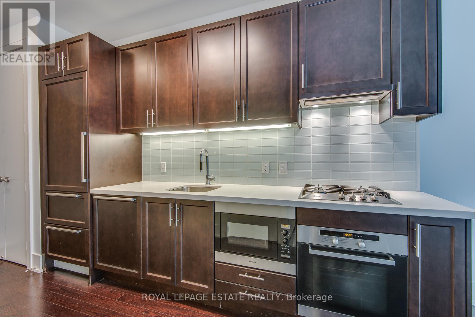 Apartment – 329 - 39 QUEENS QUAY E, Toronto – photo 5