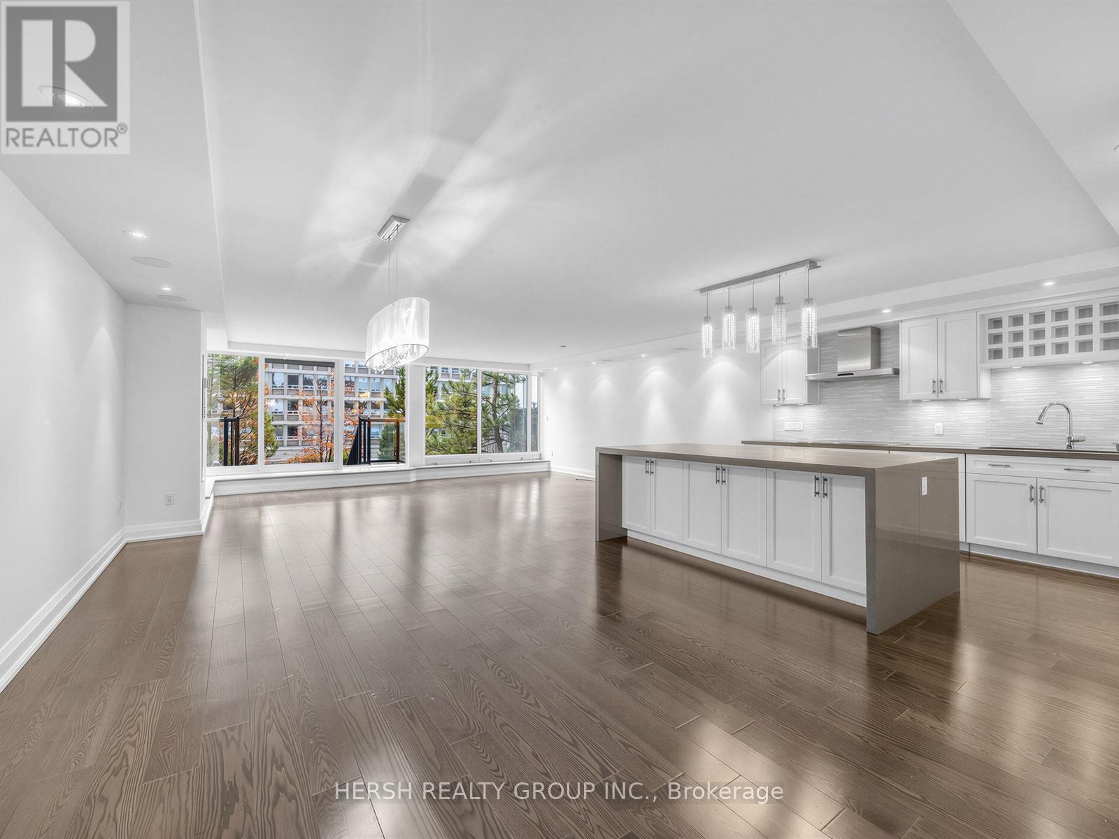 Apartment – 405 - 110 BLOOR STREET W, Toronto – photo 5