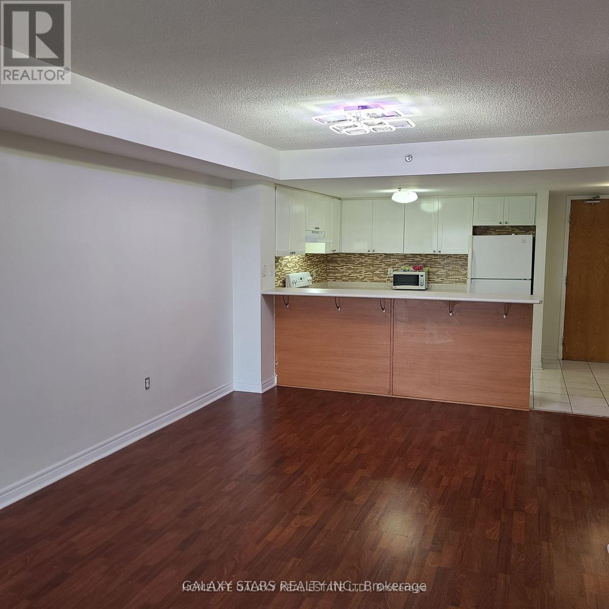 Apartment – 402 - 7428 MARKHAM ROAD, Markham – photo 5