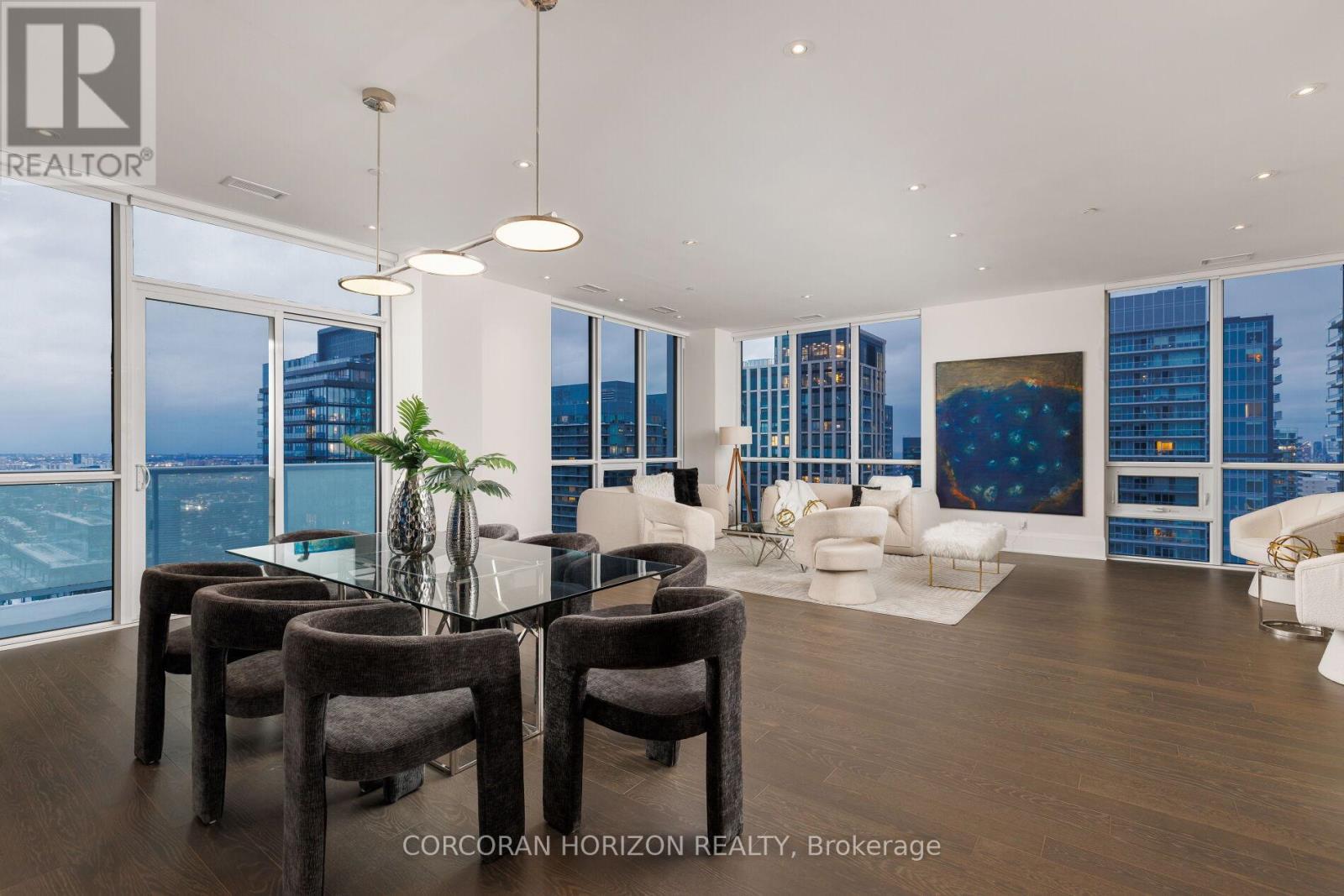 Apartment – GPH6 - 101 ERSKINE AVENUE, Toronto – photo 2