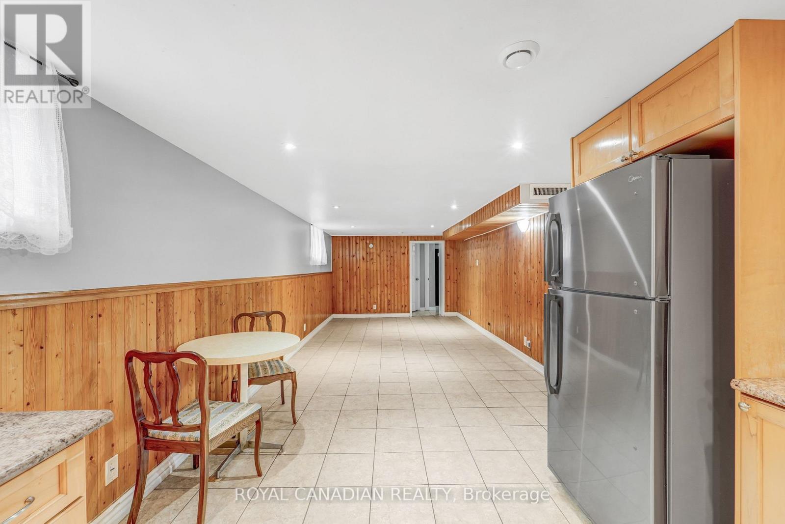 House – BSMT - 115 DARLINGSIDE DRIVE, Toronto – photo 3