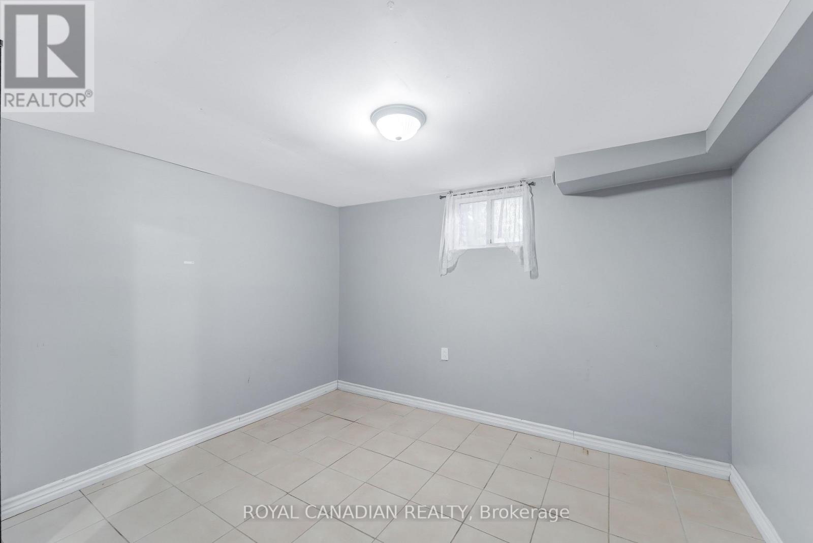 House – BSMT - 115 DARLINGSIDE DRIVE, Toronto – photo 5