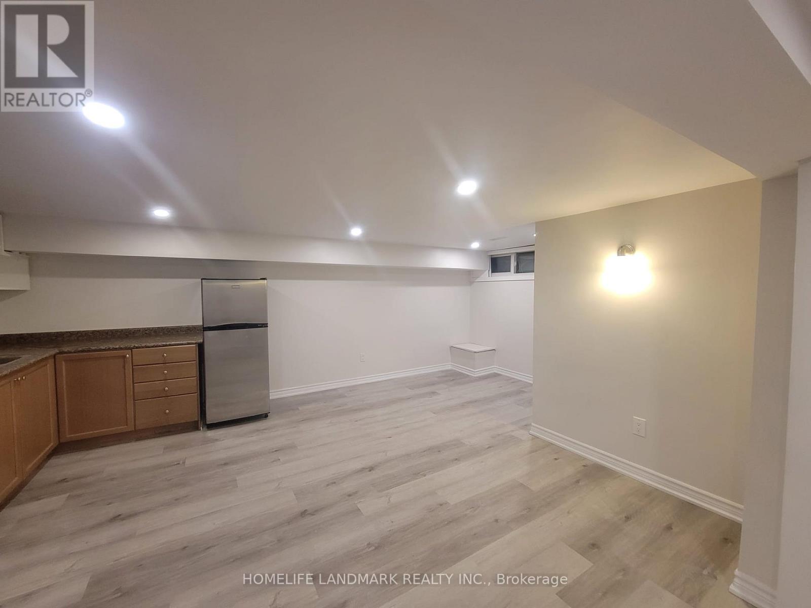House – BASMENT - 307 AXMINSTER DRIVE, Richmond Hill – photo 4