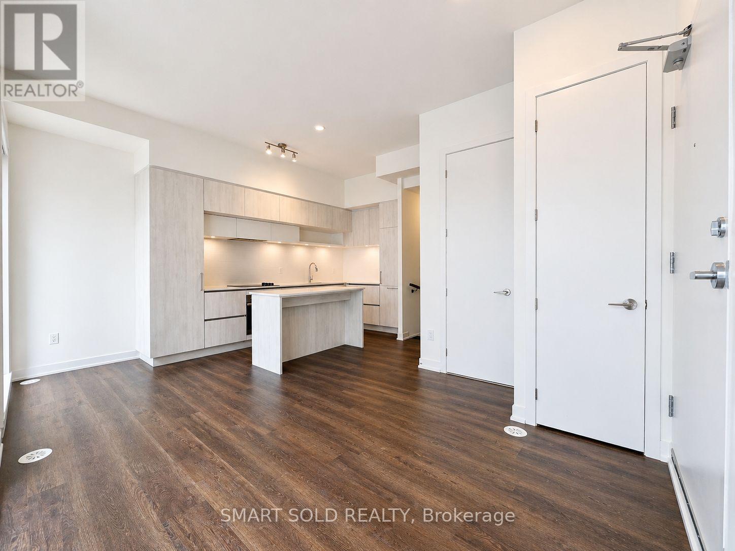 Row / Townhouse – 1013 - 14 DAVID EYER DRIVE, Richmond Hill – photo 4