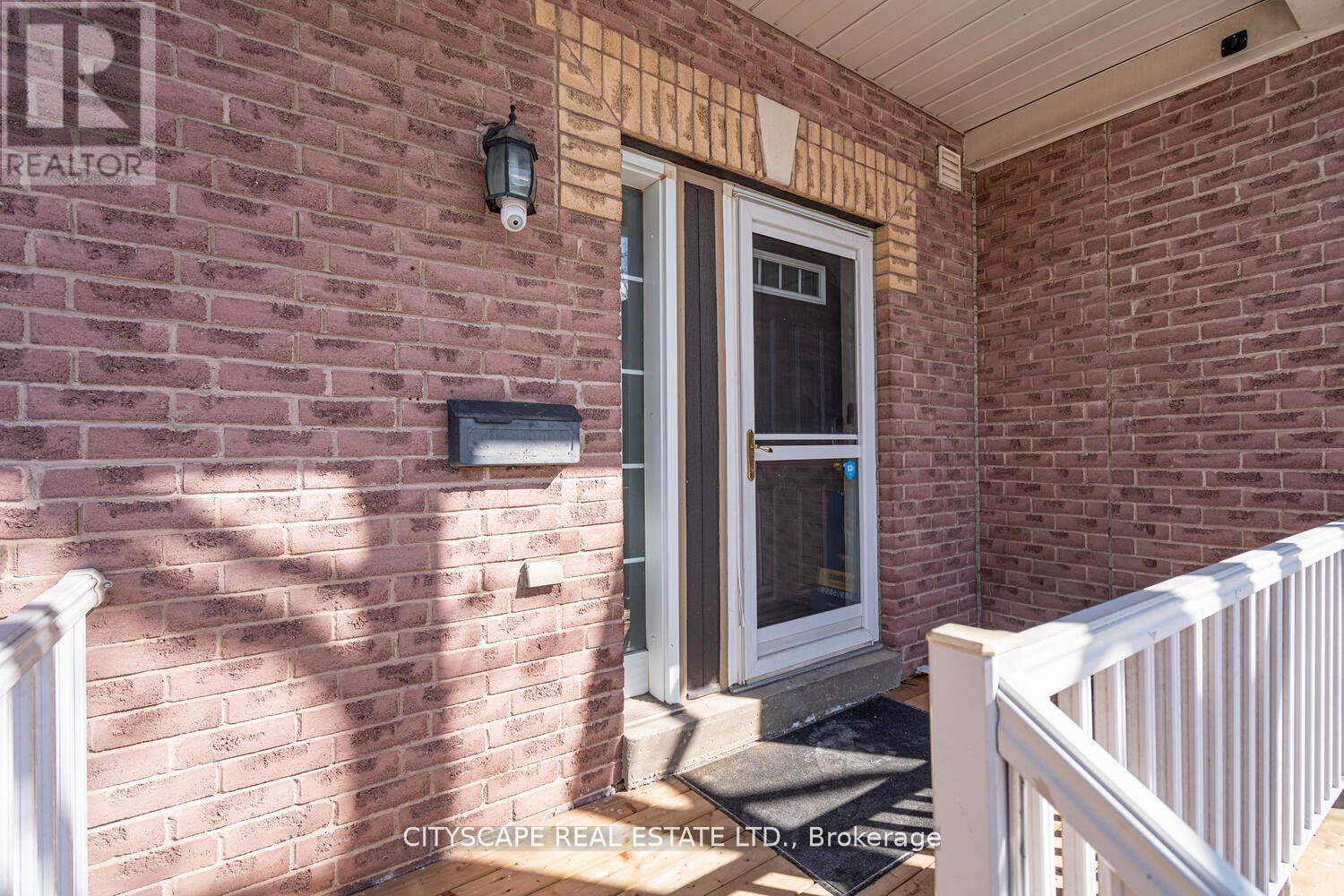 Row / Townhouse – 58 - 5535 GLEN ERIN DRIVE, Mississauga – photo 4