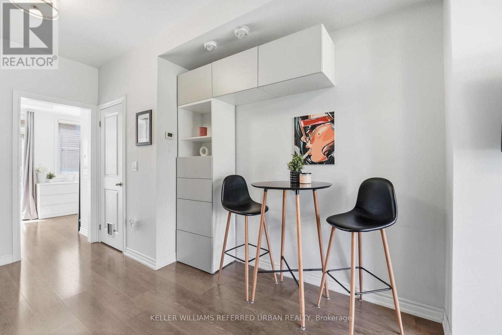 Row / Townhouse – 241 - 390 HOPEWELL AVENUE, Toronto – photo 5