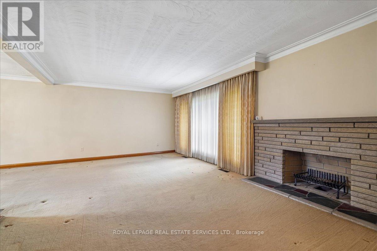 House – 151 WEDGEWOOD DRIVE, Oakville – photo 5