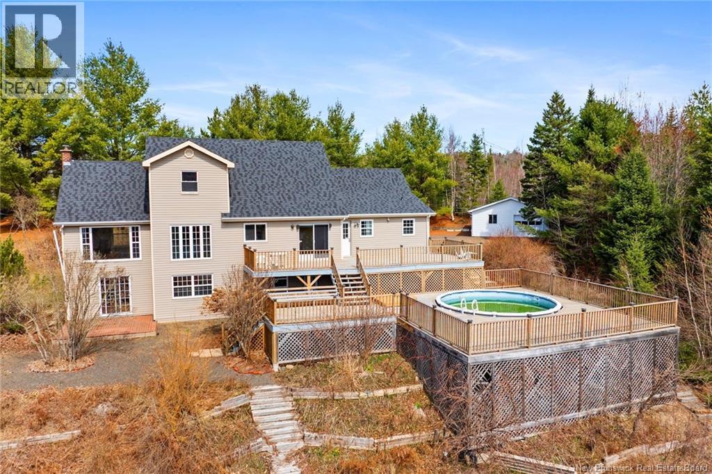 For sale: 18 HILLVIEW Street, Upper Kingsclear, New Brunswick