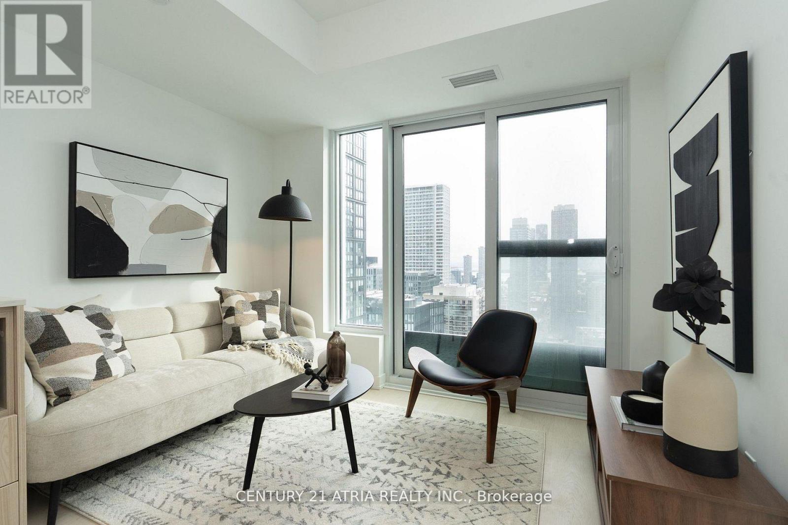 Apartment – 3612 - 252 CHURCH STREET, Toronto – photo 2