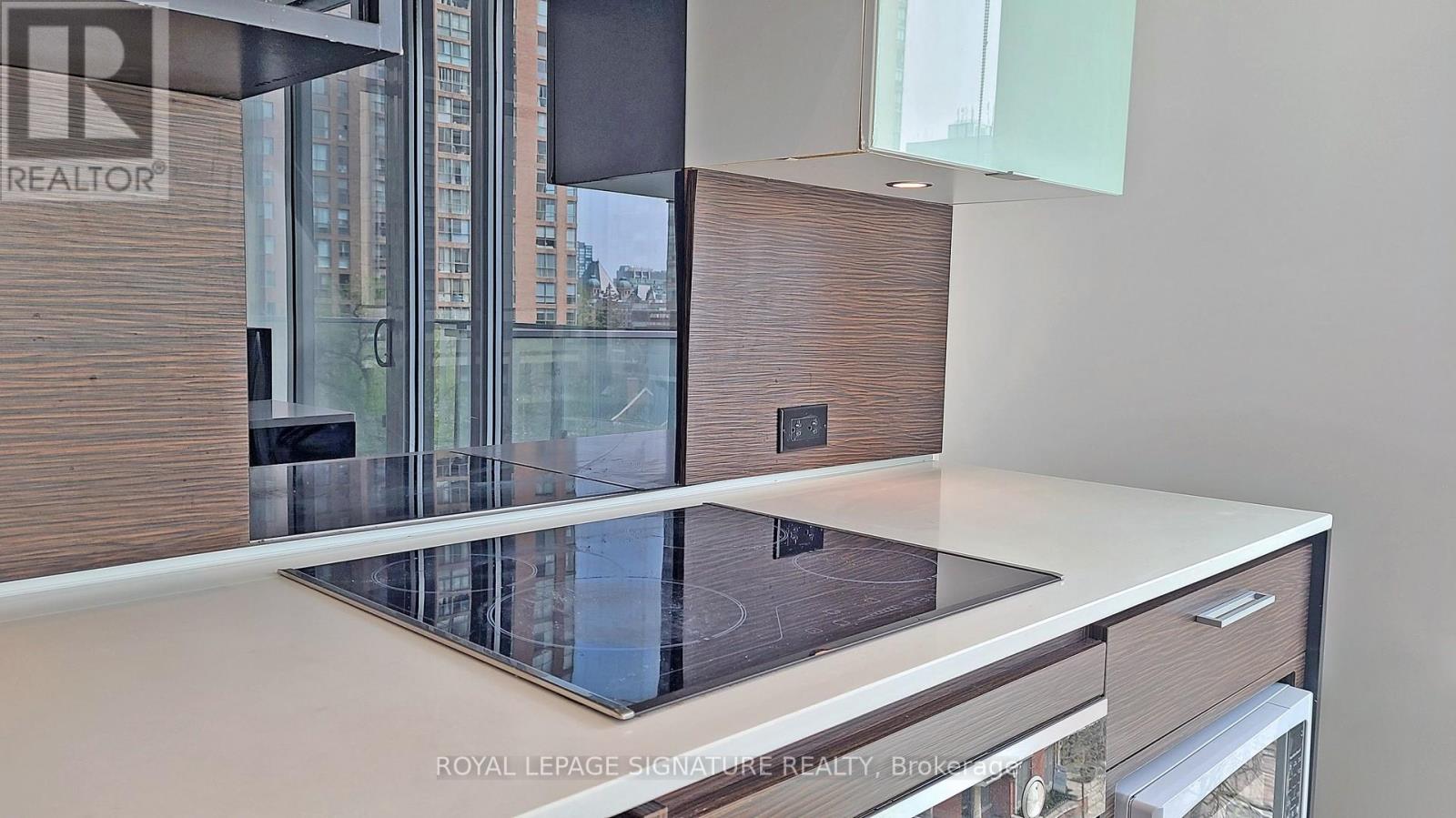 Apartment – 604 - 75 ST NICHOLAS STREET, Toronto – photo 3