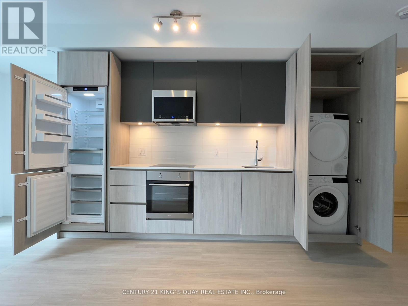 Apartment – 3620 - 28 WIDMER STREET, Toronto – photo 3