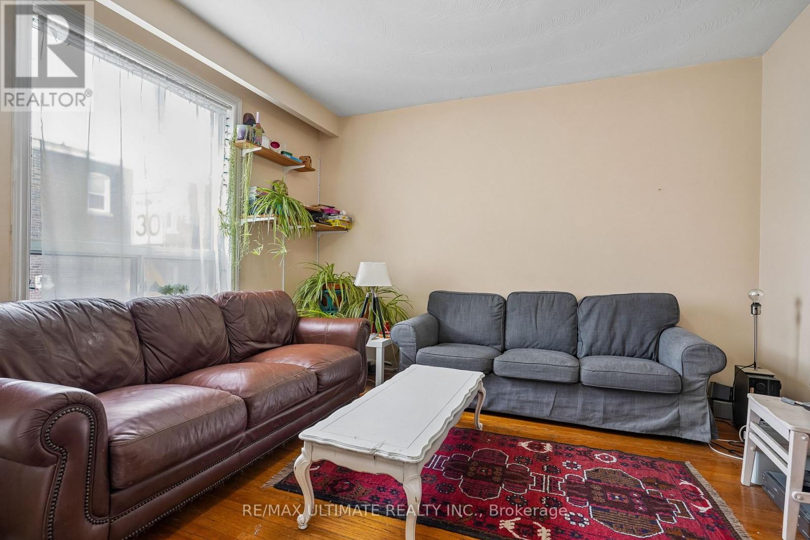 House – 8 HICKSON STREET, Toronto – photo 3