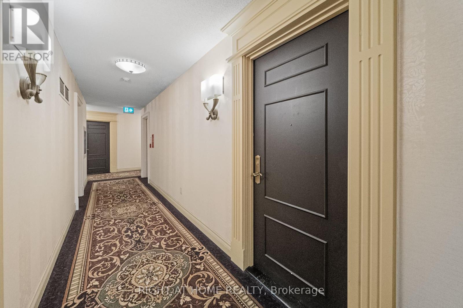 Apartment – 1707 - 18 SOMMERSET WAY, Toronto – photo 4