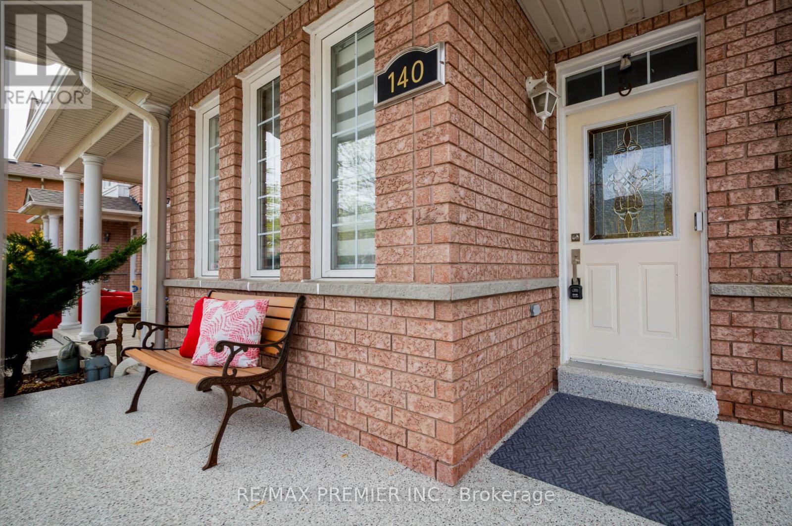 Row / Townhouse – 140 DOLCE CRESCENT, Vaughan – photo 5