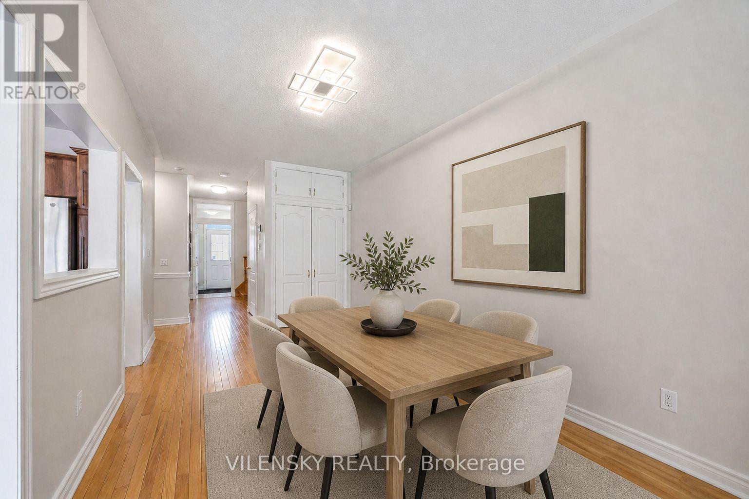 Row / Townhouse – UPPER - 19 SHELBOURNE DRIVE, Vaughan – photo 4