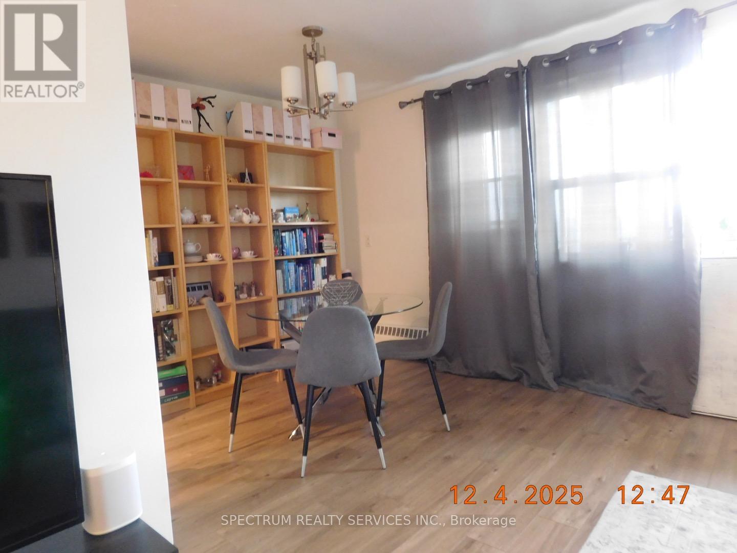 Apartment – 808 - 3320 FIELDGATE DRIVE, Mississauga – photo 3