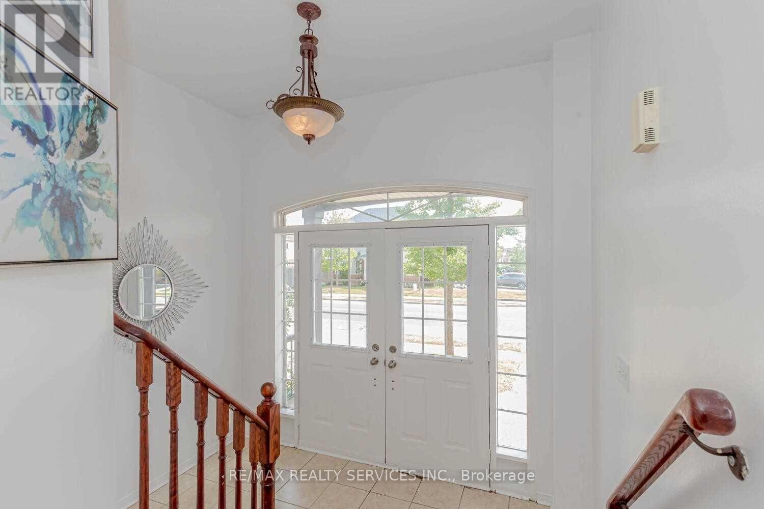 House – 339 EDENBROOK HILL (UPPER) DRIVE, Brampton – photo 4