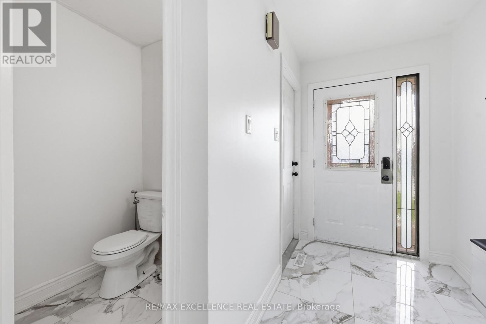 House – 86 TREWARTHA CRESCENT, Brampton – photo 3