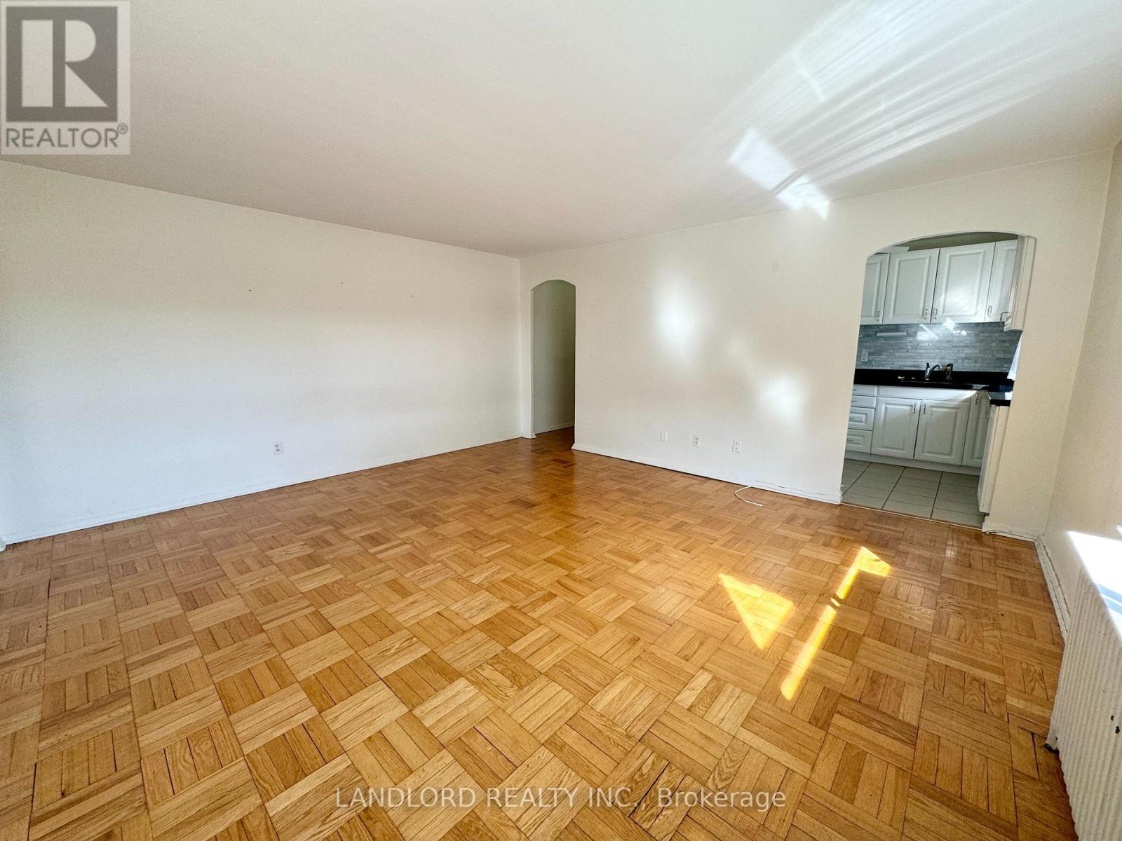 Other – 16 - 2696 LAKE SHORE BOULEVARD W, Toronto – photo 5