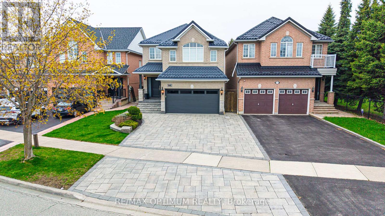 House – 855 KNOTTY PINE GROVE, Mississauga – photo 2