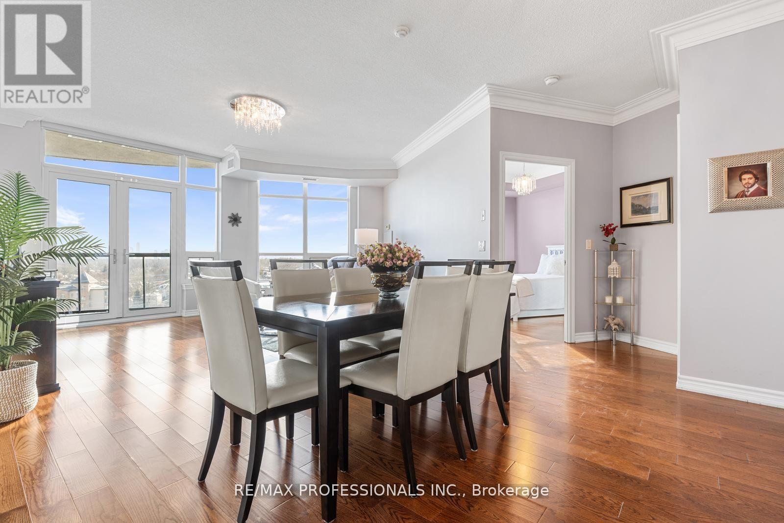 Apartment – 903 - 1135 ROYAL YORK ROAD, Toronto – photo 5