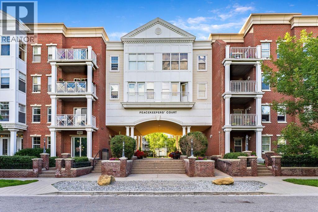 Apartment for Sale in 3305, 5605 Henwood Street SW|Calgary, Alberta T3E7R2