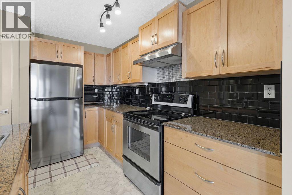 Apartment for Sale in 3305, 5605 Henwood Street SW|Calgary, Alberta T3E7R2 5