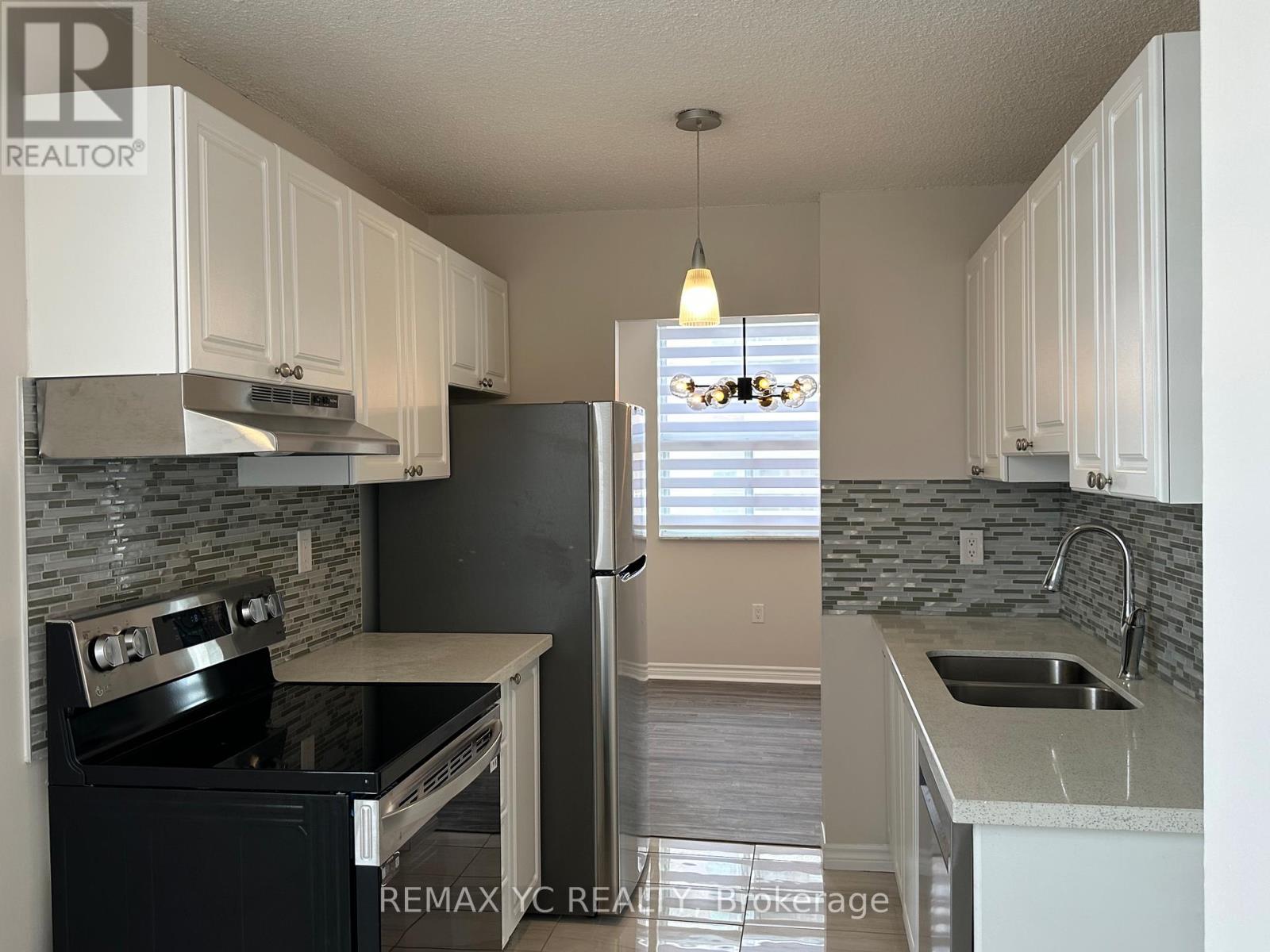 Apartment – 1204 - 205 HILDA AVENUE, Toronto – photo 4