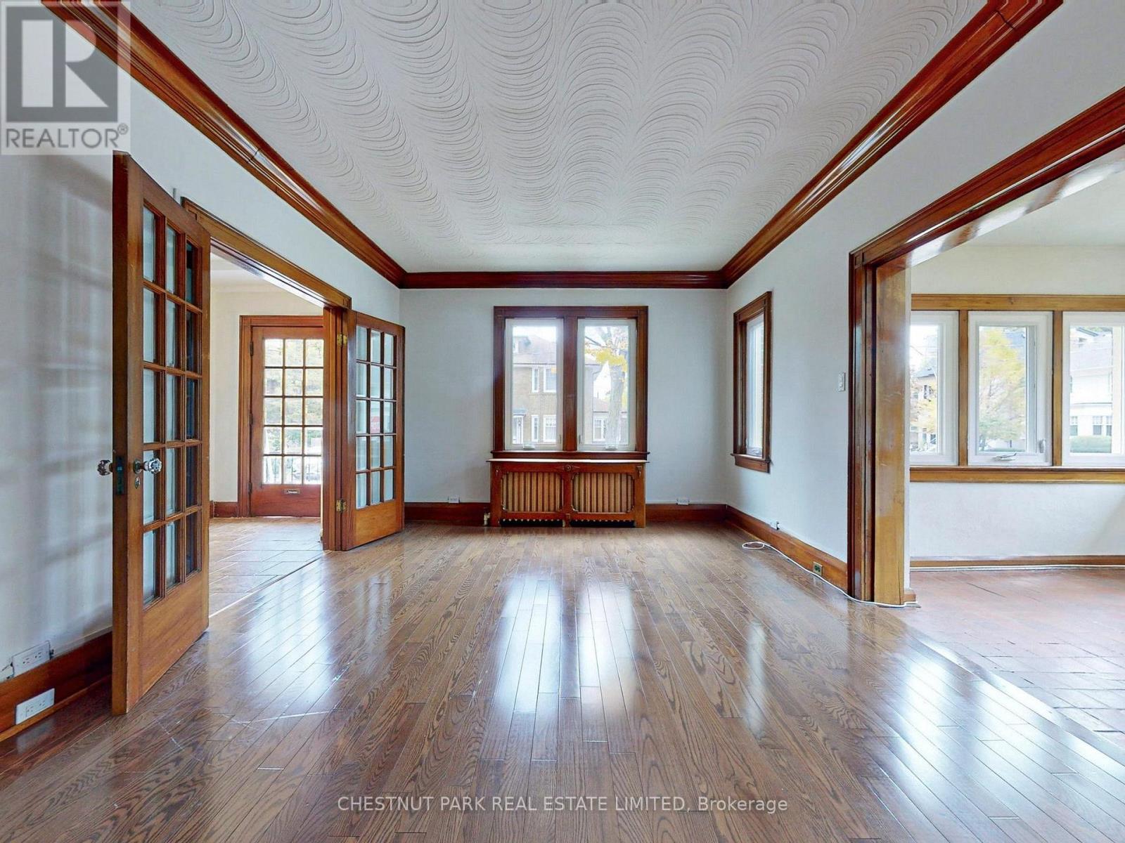 House – 114 COLIN AVENUE, Toronto – photo 5