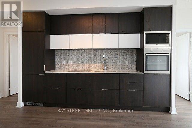 Apartment – 3701 - 318 RICHMOND STREET W, Toronto – photo 5