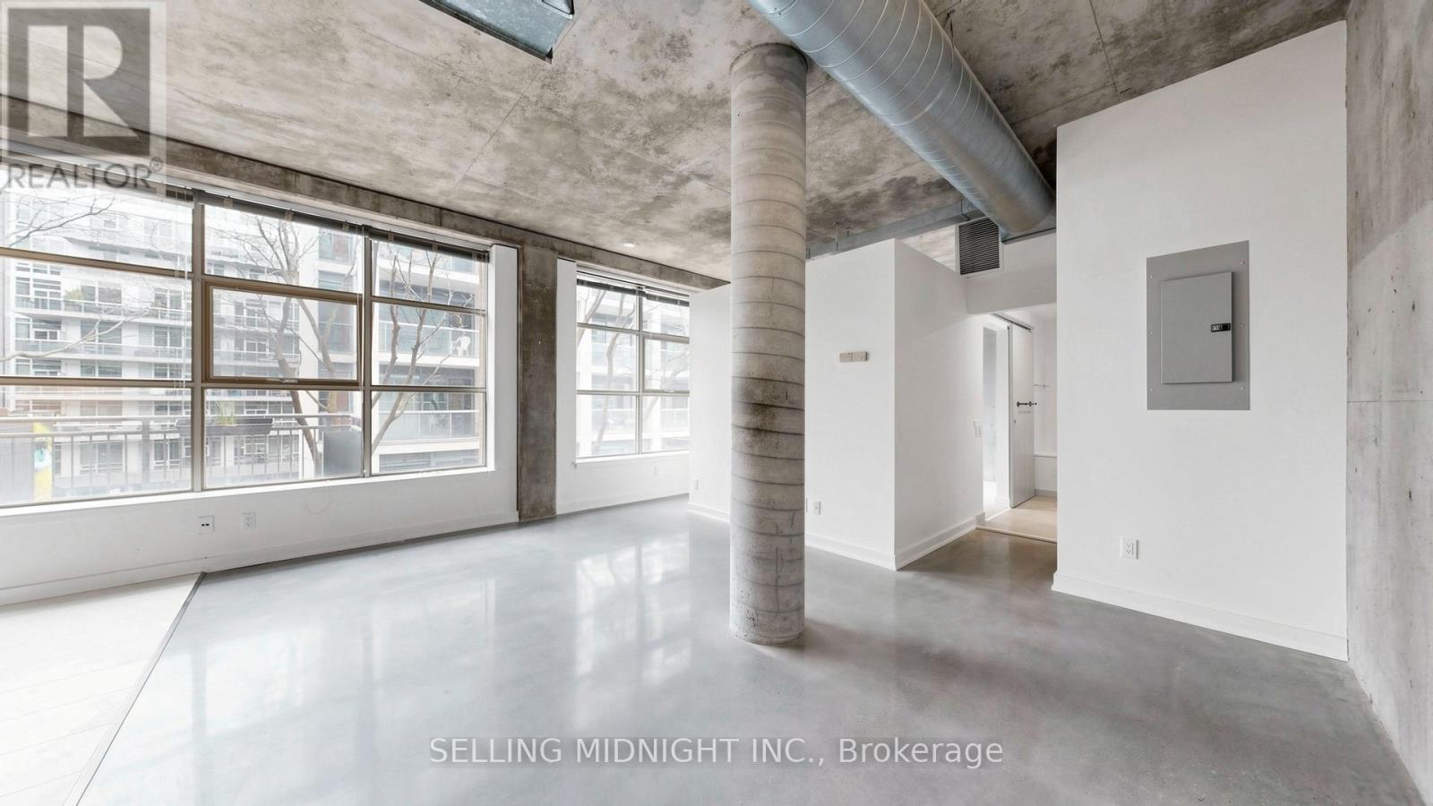 Apartment – 306 - 29 CAMDEN STREET, Toronto – photo 2
