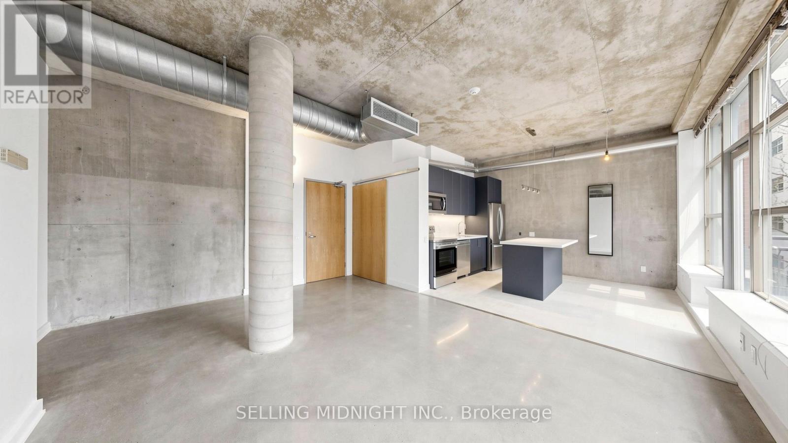 Apartment – 306 - 29 CAMDEN STREET, Toronto – photo 3