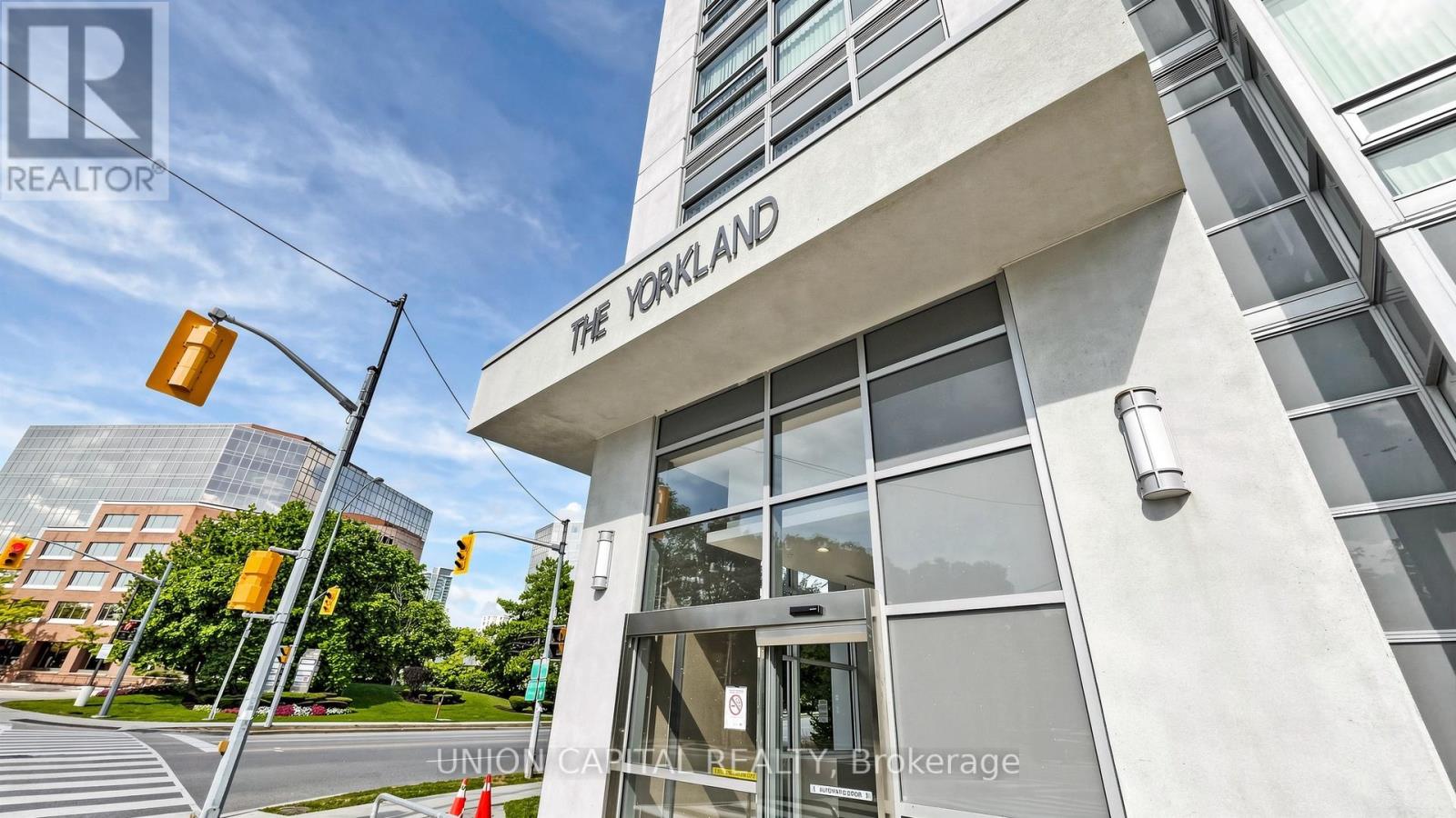 Apartment – 2505 - 275 YORKLAND ROAD, Toronto – photo 3