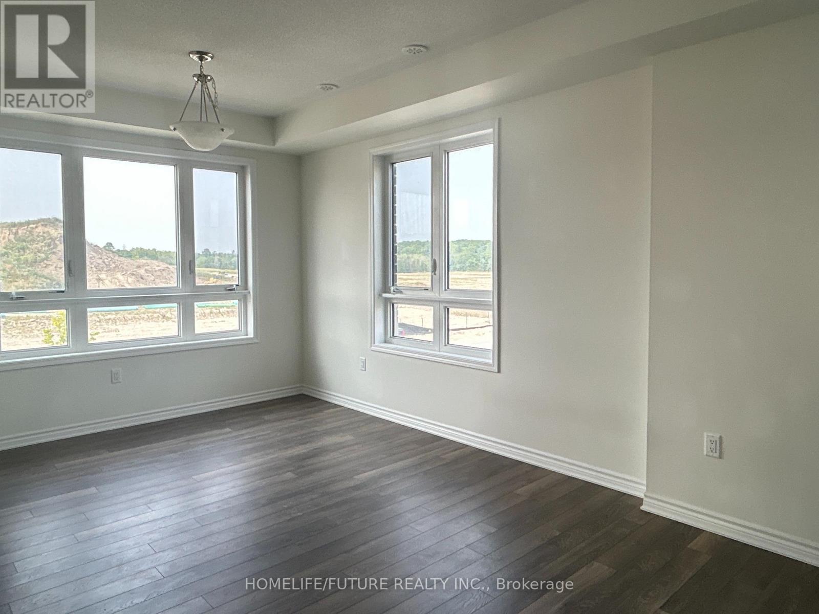 Row / Townhouse – 3370 THUNDERBIRD PROMENADE, Pickering – photo 4