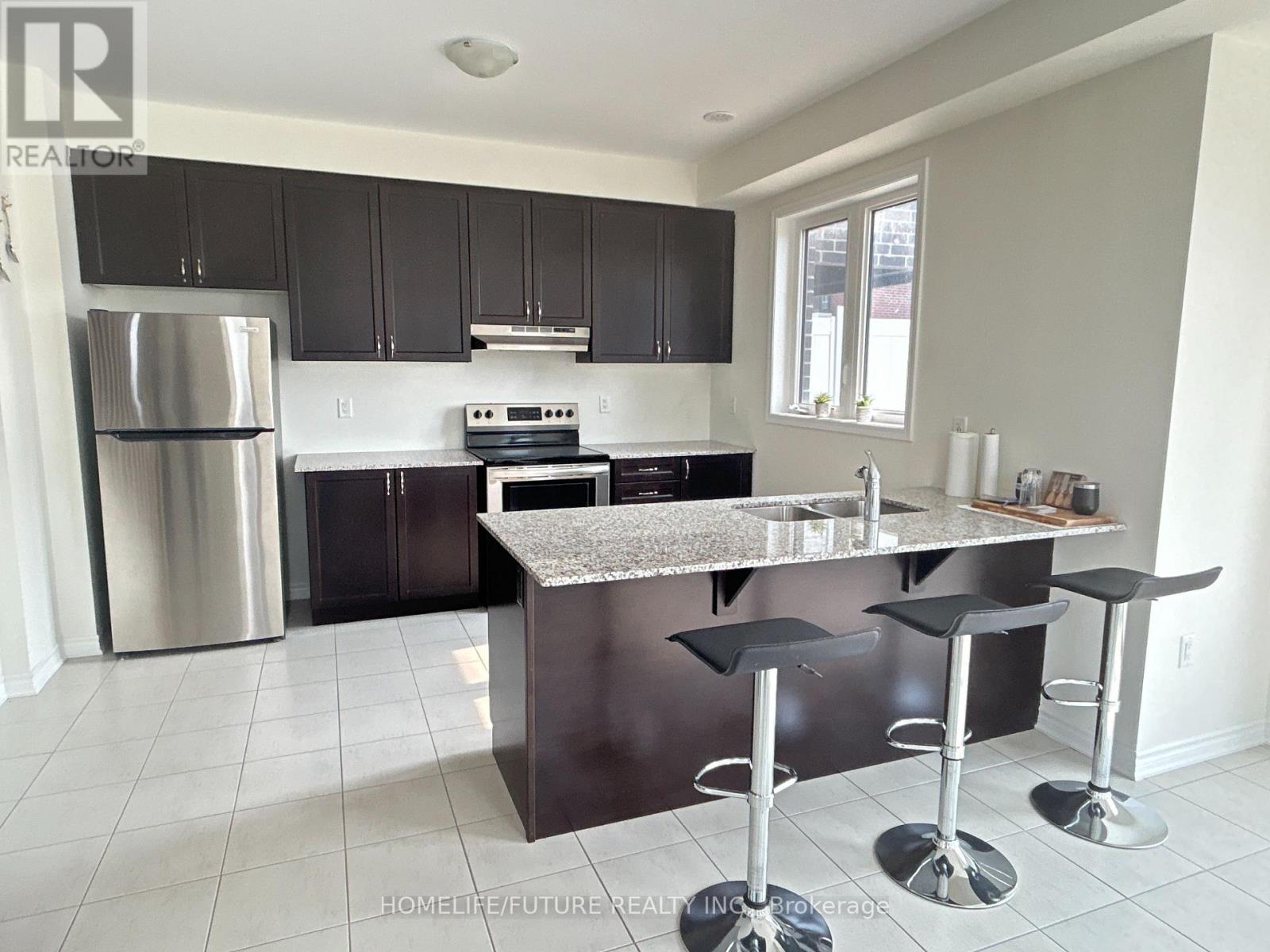Row / Townhouse – 3370 THUNDERBIRD PROMENADE, Pickering – photo 5